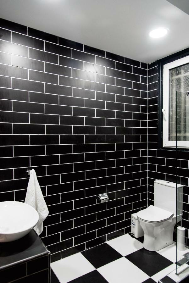 Home Plus Eleutheria Budget Room Athena Bagian luar foto
